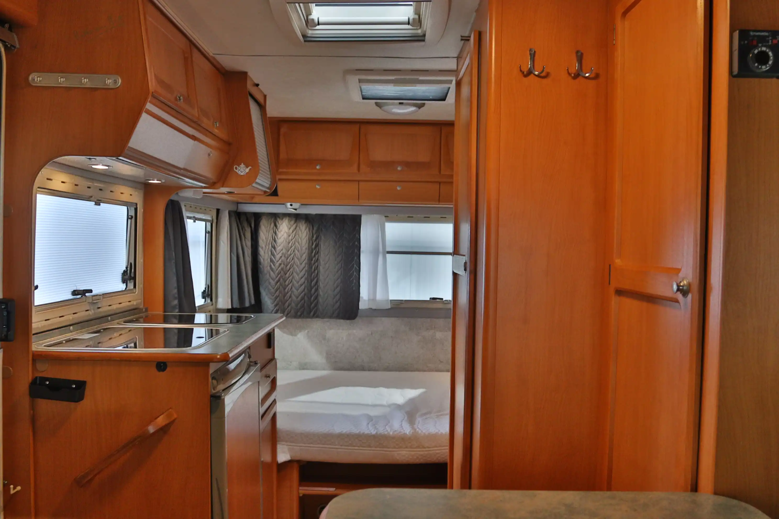 ADRIA Adriatik 570